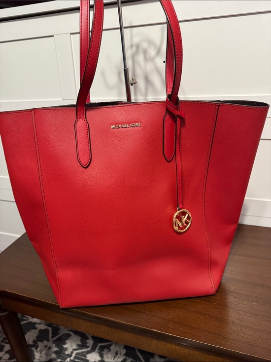 Michael Kors Handbags - Michael Kors Red Saffiano Tote with Gold MK Charm